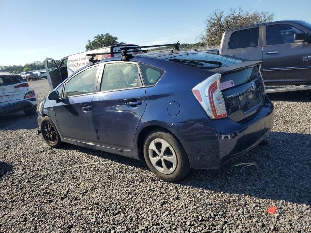 Photo 2 from auction – 2013 TOYOTA PRIUS with VIN JTDKN3DU7D1688071