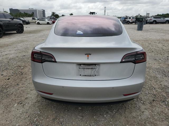 Photo 6 from auction – 2018 TESLA MODEL 3 with VIN 5YJ3E1EA0JF013517
