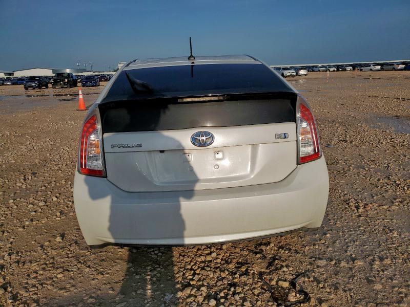 Photo 6 from auction – 2015 TOYOTA PRIUS with VIN JTDKN3DU7F0425880