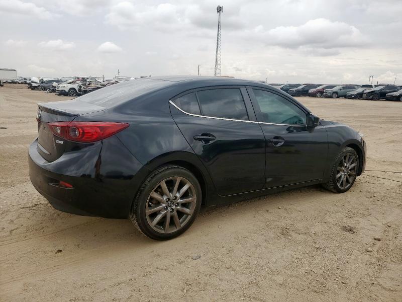 Photo 3 from auction – 2018 MAZDA 3 TOURING with VIN 3MZBN1V32JM208279