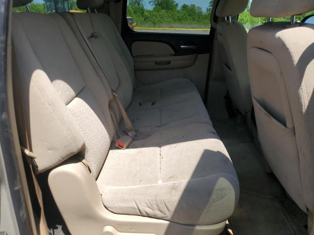 Photo 11 from auction – 2007 CHEVROLET SUBURBAN K with VIN 3GNFK16347G181077