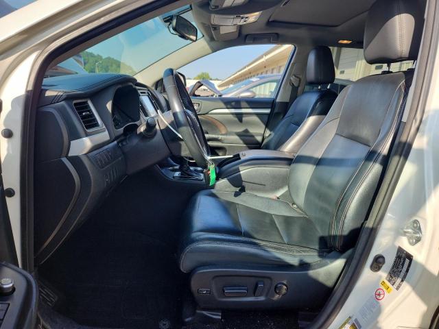Photo 7 from auction – 2015 TOYOTA HIGHLANDER with VIN 5TDJKRFH0FS109029