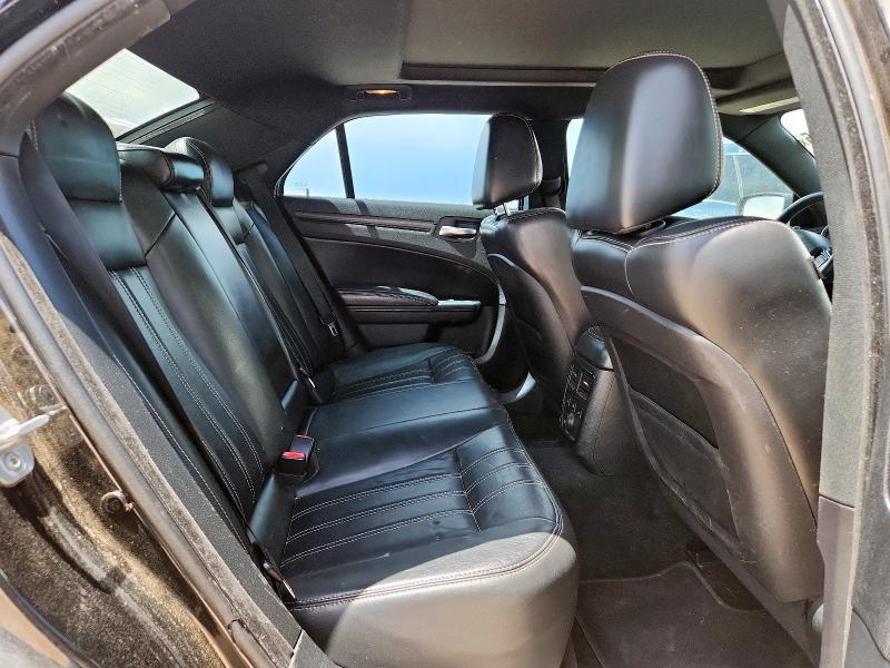 Photo 10 from auction – 2013 CHRYSLER 300 S with VIN 2C3CCAGT0DH553411