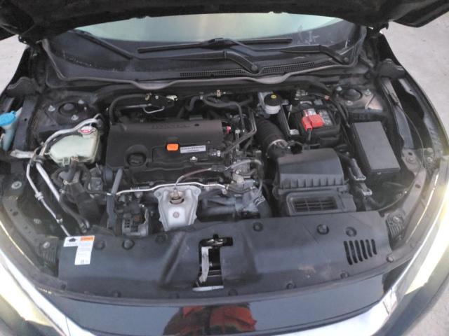 Photo 11 from auction – 2018 HONDA CIVIC LX with VIN 19XFC2F57JE022537