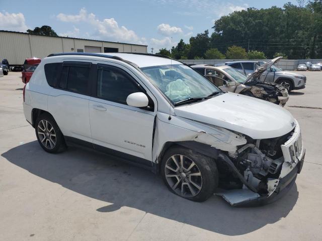 Photo 4 from auction – 2015 JEEP COMPASS LIMITED with VIN 1C4NJCCB8FD418714
