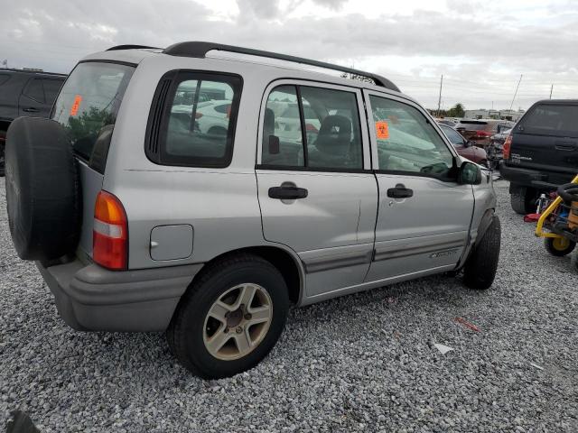 Photo 3 from auction – 2004 CHEVROLET TRACKER with VIN 2CNBE134346912144