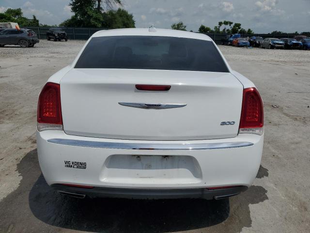 Photo 6 from auction – 2018 CHRYSLER 300 TOURIN with VIN 2C3CCAAG1JH338529
