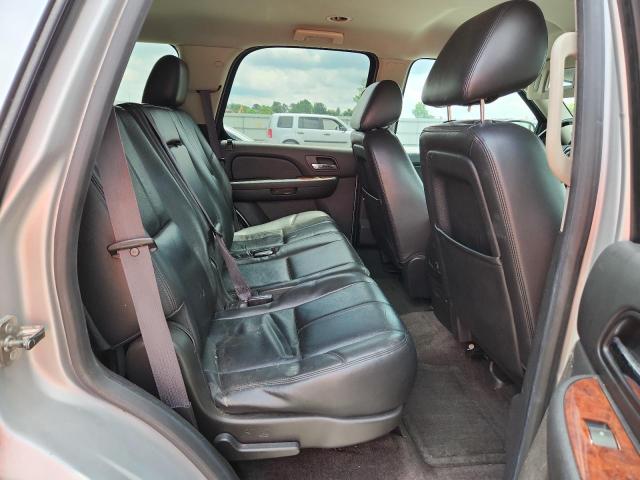 Photo 11 from auction – 2014 GMC YUKON with VIN 1GKS2CE04ER240656