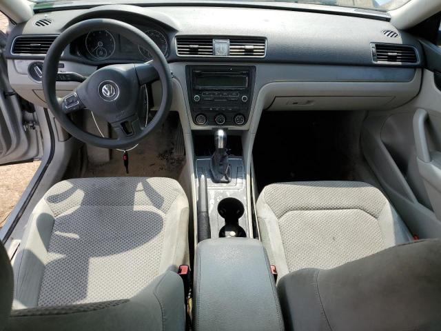 Photo 8 from auction – 2014 VOLKSWAGEN PASSAT S with VIN 1VWAP7A37EC015471