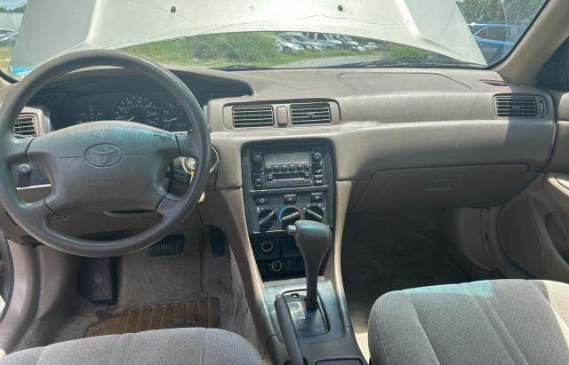 Photo 9 from auction – 2000 TOYOTA CAMRY CE with VIN 4T1BG22K0YU002152