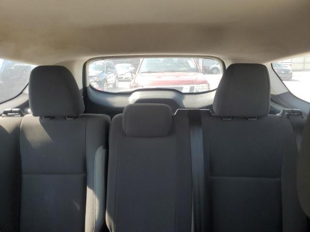 Photo 10 from auction – 2016 FORD ESCAPE S with VIN 1FMCU0F70GUB81895