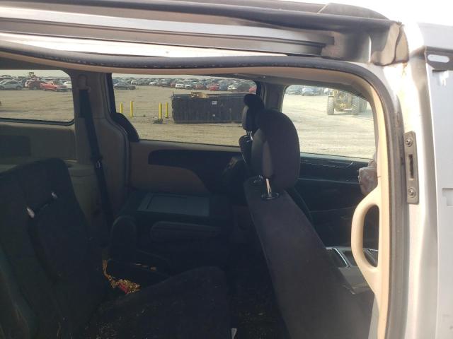 Photo 11 from auction – 2011 CHRYSLER TOWN & COU with VIN 2A4RR5DG2BR638187
