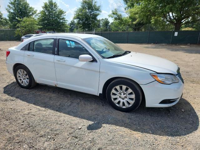 Photo 4 from auction – 2014 CHRYSLER 200 LX with VIN 1C3CCBAB0EN122260