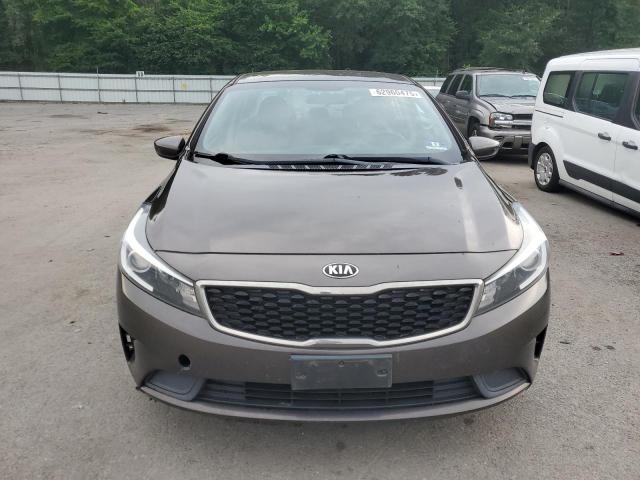 Photo 5 from auction – 2017 KIA FORTE LX with VIN 3KPFK4A79HE017924