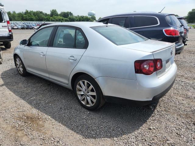 Photo 2 from auction – 2010 VOLKSWAGEN JETTA WOLF with VIN 3VWRA7AJXAM102938