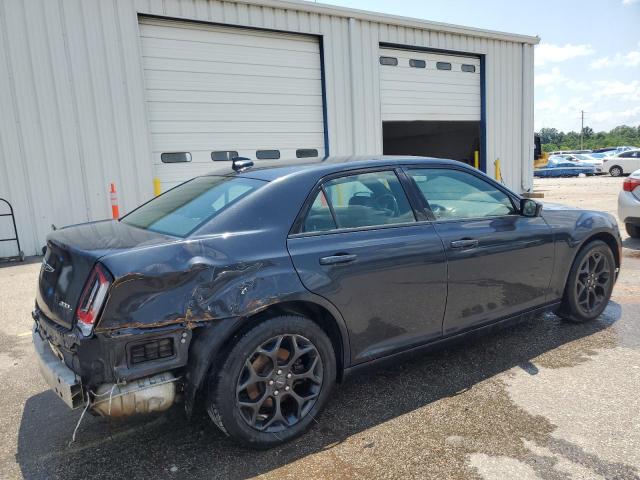 Photo 3 from auction – 2019 CHRYSLER 300 S with VIN 2C3CCAGG2KH536867