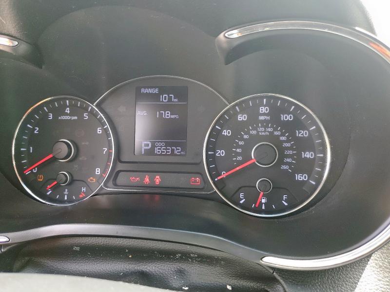 Photo 9 from auction – 2016 KIA FORTE LX with VIN KNAFK4A69G5586660