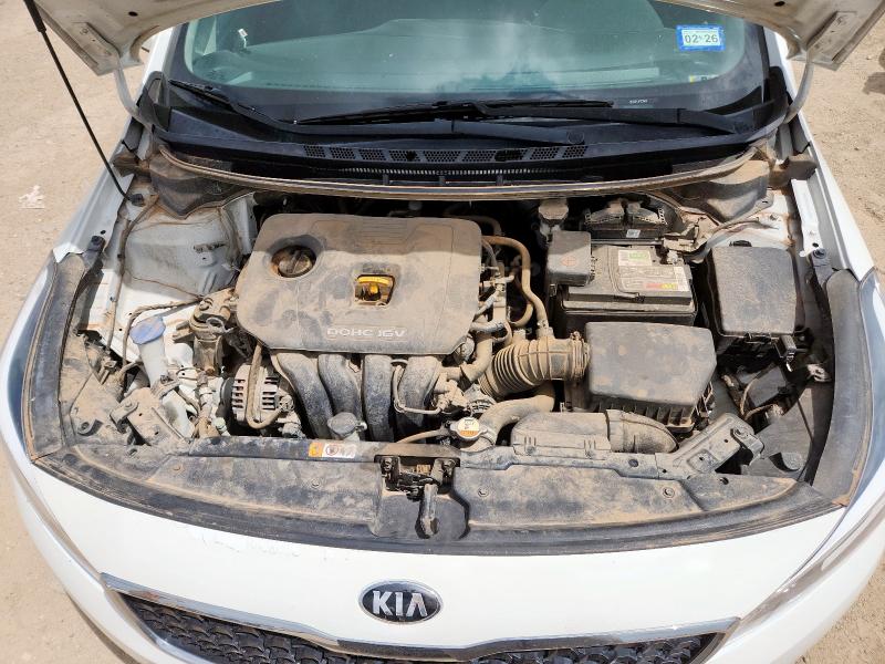 Photo 11 from auction – 2018 KIA FORTE LX with VIN 3KPFK4A73JE270971
