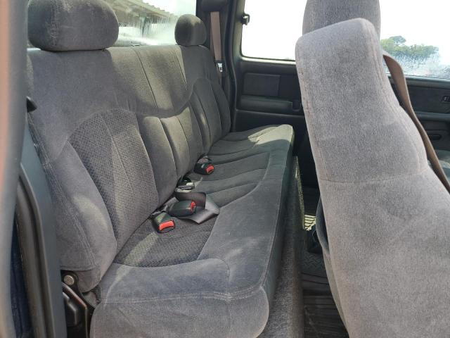 Photo 10 from auction – 2002 CHEVROLET SILVERADO with VIN 1GCEK19T72Z226277