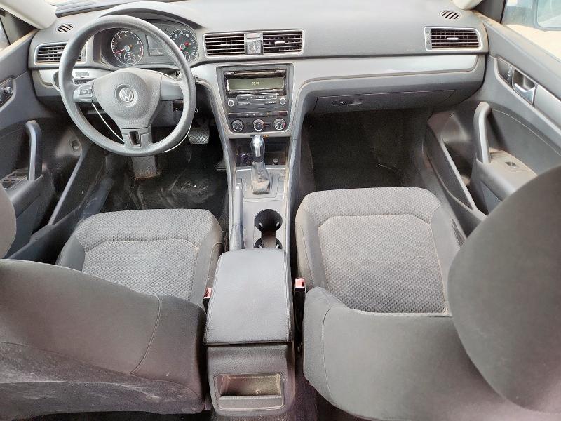 Photo 8 from auction – 2015 VOLKSWAGEN PASSAT S with VIN 1VWAS7A36FC058800