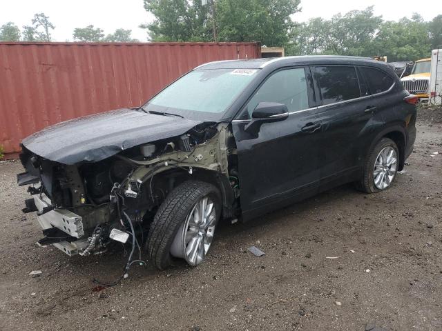 TOYOTA HIGHLANDER 2022 with VIN 5TDDZRBH9NS187063 - Photo from auction