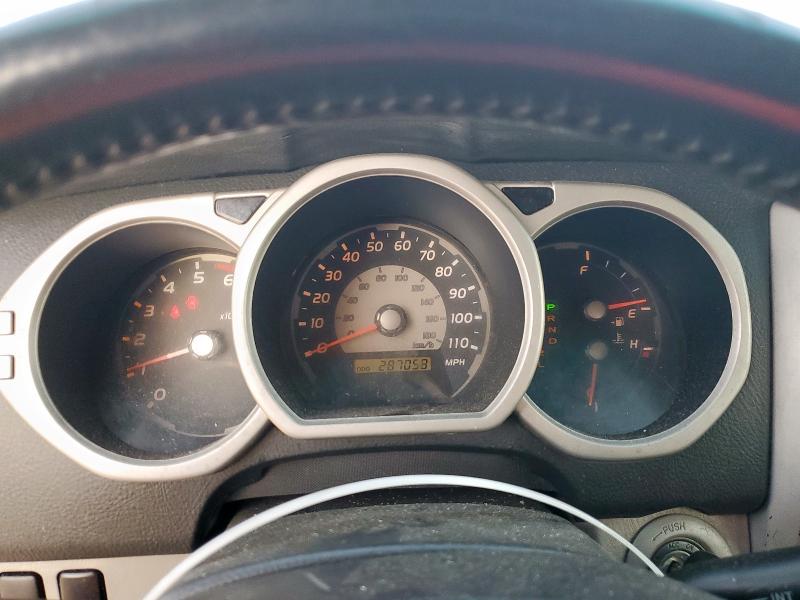 Photo 9 from auction – 2004 TOYOTA 4RUNNER SR with VIN JTEZU14R148014907