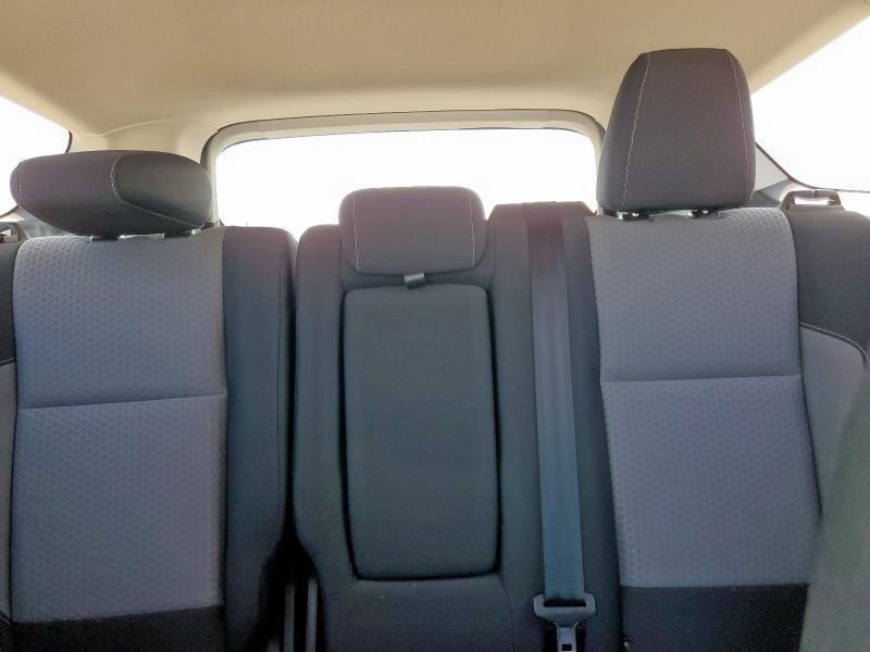 Photo 10 from auction – 2017 FORD ESCAPE SE with VIN 1FMCU0GD2HUC07371