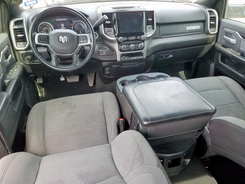 Photo 8 from auction – 2022 RAM 2500 with VIN 3C6UR5DL4NG382021
