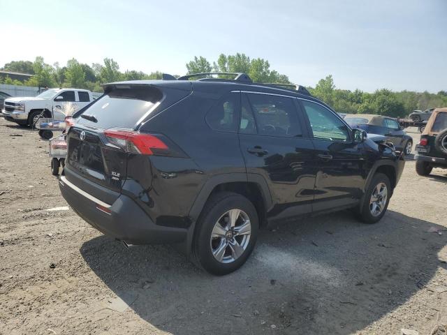 Photo 3 from auction – 2023 TOYOTA RAV4 XLE with VIN 2T3P1RFV1PC367676