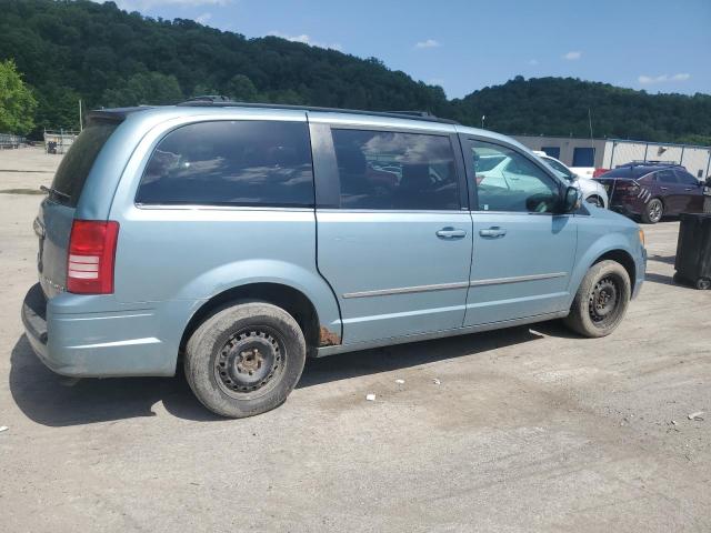 Photo 3 from auction – 2010 CHRYSLER TOWN & COU with VIN 2A4RR8D19AR398096