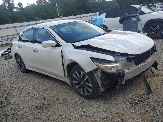 Photo 4 from auction – 2017 NISSAN ALTIMA 2.5 with VIN 1N4AL3AP6HC168413