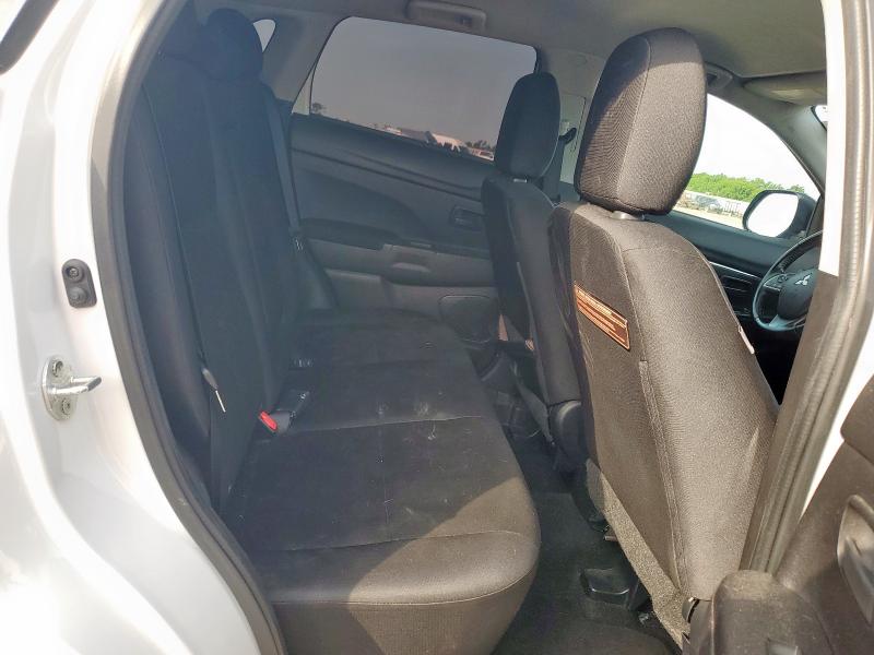 Photo 11 from auction – 2015 MITSUBISHI OUTLANDER with VIN 4A4AP3AU8FE006250
