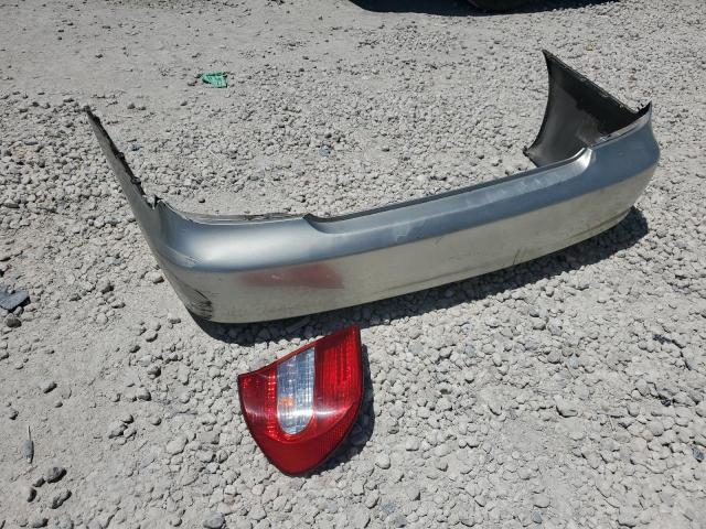 Photo 12 from auction – 2002 TOYOTA CAMRY LE with VIN 4T1BE30K82U561924