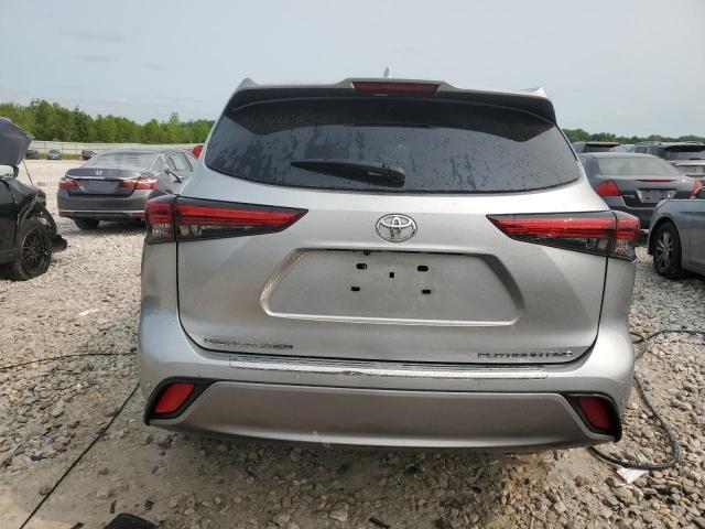 Photo 6 from auction – 2022 TOYOTA HIGHLANDER with VIN 5TDFZRBH7NS215094