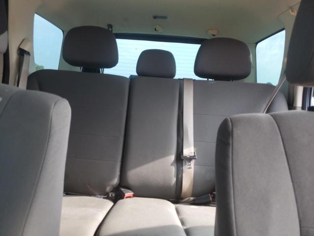 Photo 10 from auction – 2010 FORD ESCAPE XLS with VIN 1FMCU0C76AKB22101