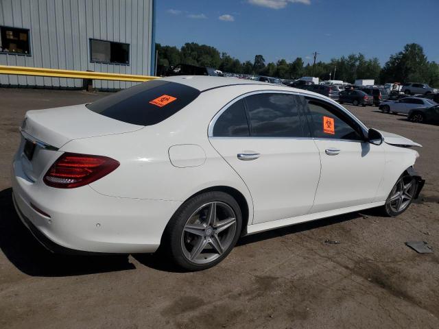 Photo 3 from auction – 2017 MERCEDES-BENZ E 300 with VIN WDDZF4JB6HA039264