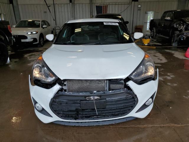 صورة رقم 5 من المزاد - 2017 HYUNDAI VELOSTER T مع VIN KMHTC6AE6HU309988