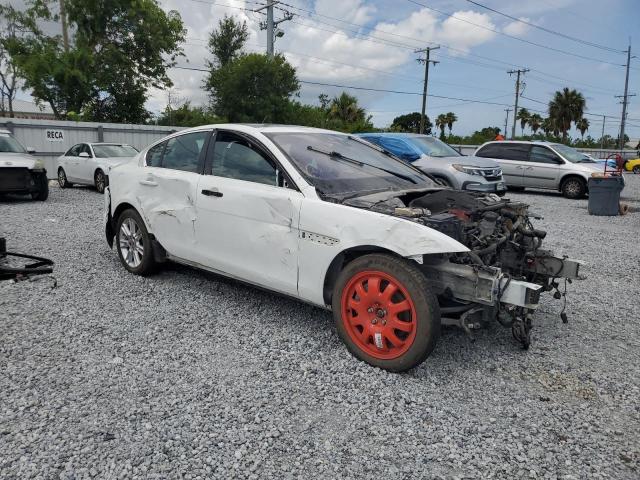 Photo 4 from auction – 2019 JAGUAR XE with VIN SAJAS4FX7KCP51092