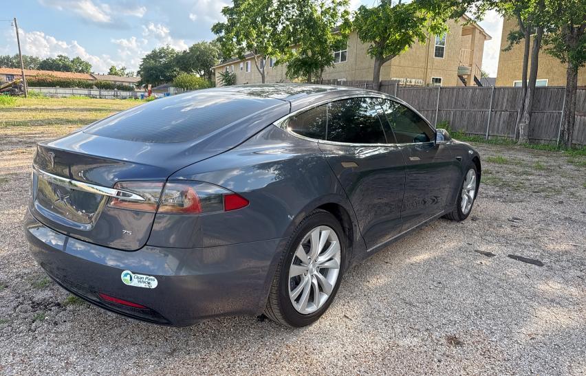 Photo 4 from auction – 2017 TESLA MODEL S with VIN 5YJSA1E14HF195384