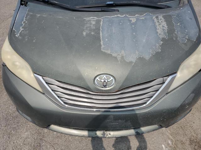 Photo 12 from auction – 2011 TOYOTA SIENNA XLE with VIN 5TDYK3DC3BS114254