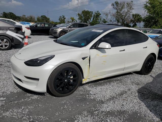 TESLA MODEL 3 2022 with VIN 5YJ3E1EB1NF327790 - Photo from auction