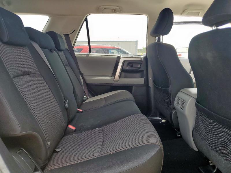 Photo 11 from auction – 2010 TOYOTA 4RUNNER SR with VIN JTEZU5JR0A5012560