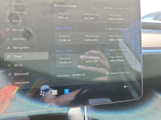 Photo 9 from auction – 2020 TESLA MODEL Y with VIN 5YJYGDEE1LF016353