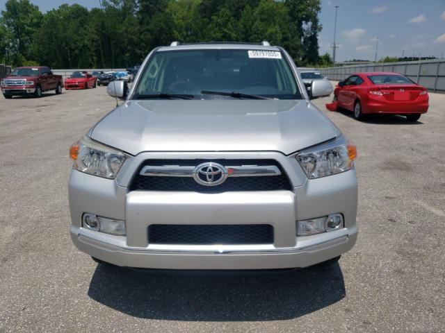 Photo 5 from auction – 2010 TOYOTA 4RUNNER SR with VIN JTEBU5JR2A5015445