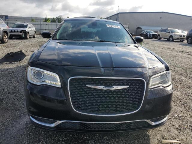 Photo 5 from auction – 2015 CHRYSLER 300 LIMITE with VIN 2C3CCAAG6FH920603