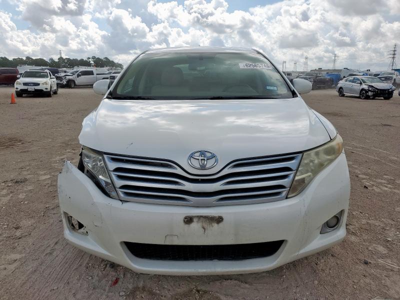 Photo 5 from auction – 2010 TOYOTA VENZA with VIN 4T3BA3BB2AU013836
