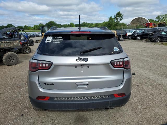 Photo 6 from auction – 2018 JEEP COMPASS LA with VIN 3C4NJDBB1JT304175