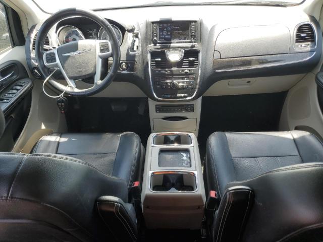 Photo 8 from auction – 2013 CHRYSLER TOWN AND C with VIN 2C4RC1CG2DR534612