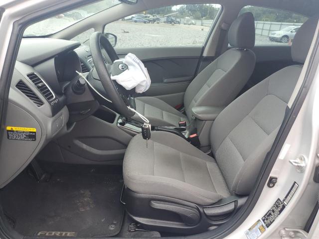 Photo 7 from auction – 2017 KIA FORTE LX with VIN 3KPFK4A75HE091700