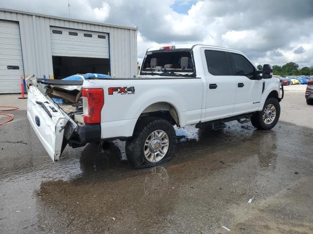 Photo 3 from auction – 2017 FORD F250 SUPER with VIN 1FT7W2BT4HEE35411
